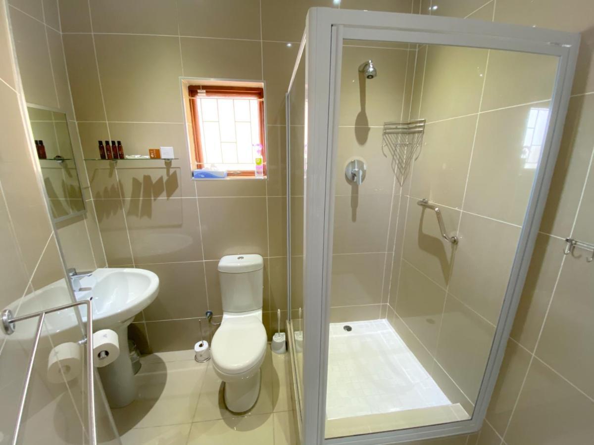 The Meritus Guest House Westville Экстерьер фото