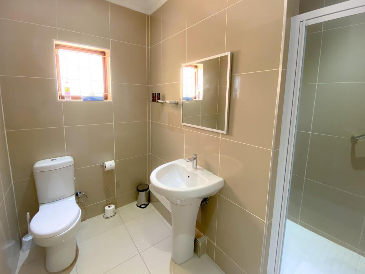 The Meritus Guest House Westville Экстерьер фото