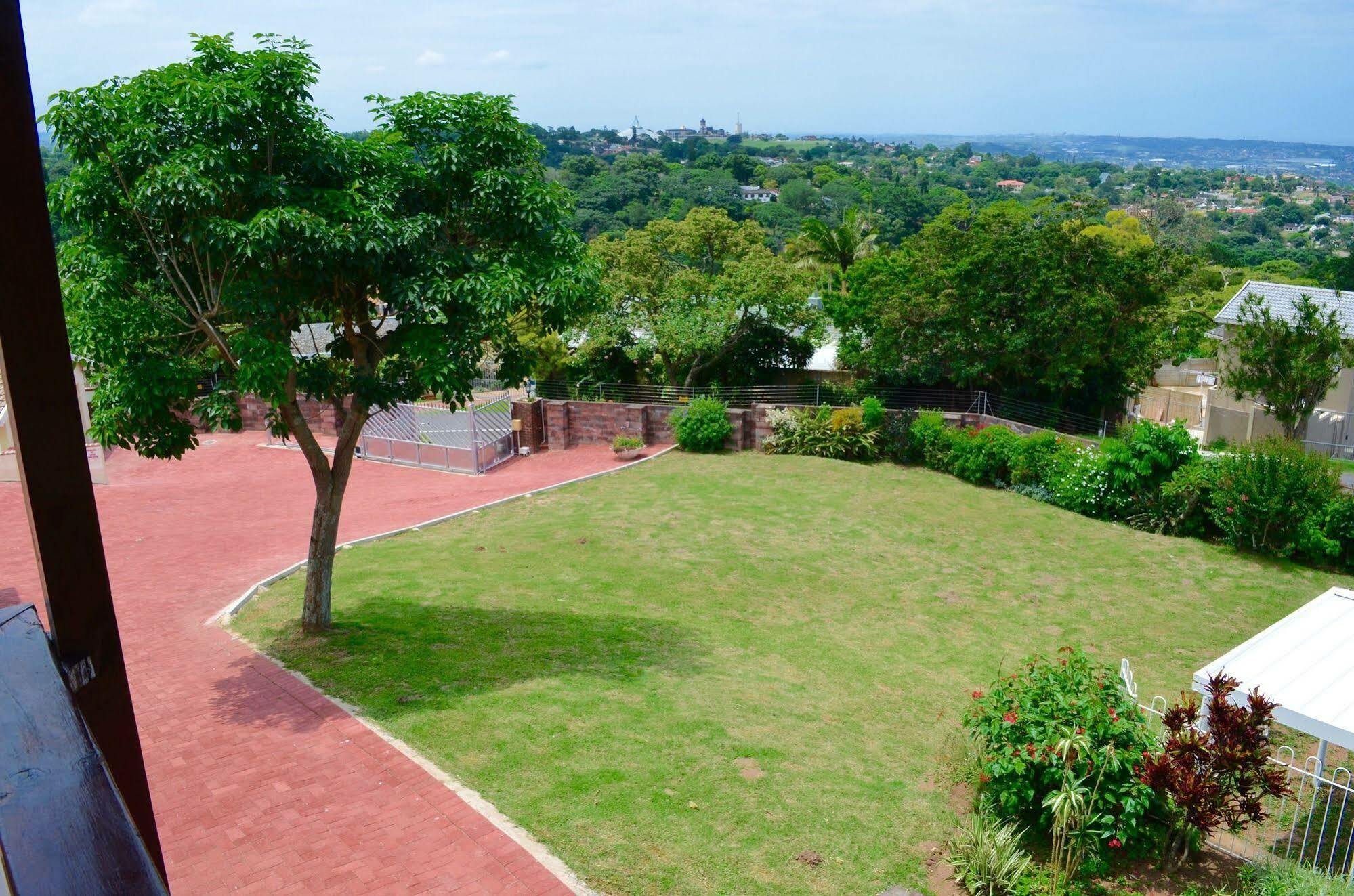 The Meritus Guest House Westville Экстерьер фото